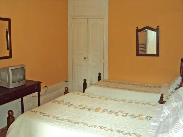 Lira Guest House B&B Porto Exterior photo